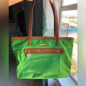 Michael Kors - Green Shoulder Bag